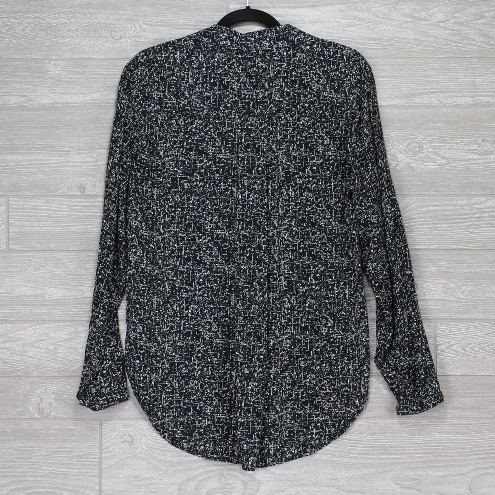Anthropologie Cloth and Stone Black Shirt Size M - Picture 3 of 8